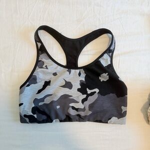 Old Navy Black Camouflage Active Bra